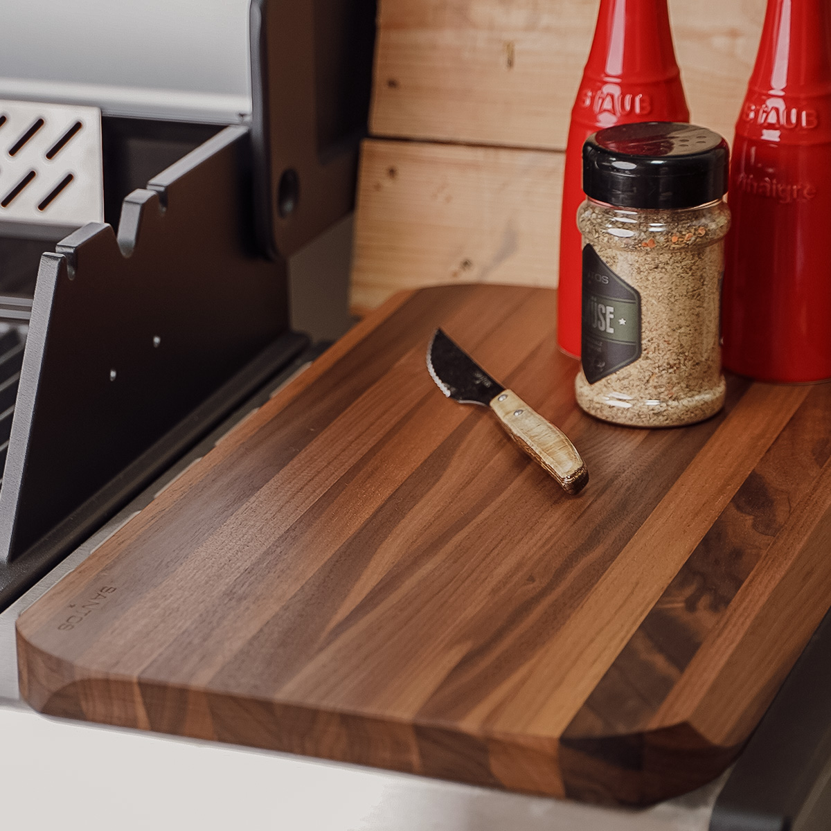 SANTOS Holzschneidebrett mit Zubehör