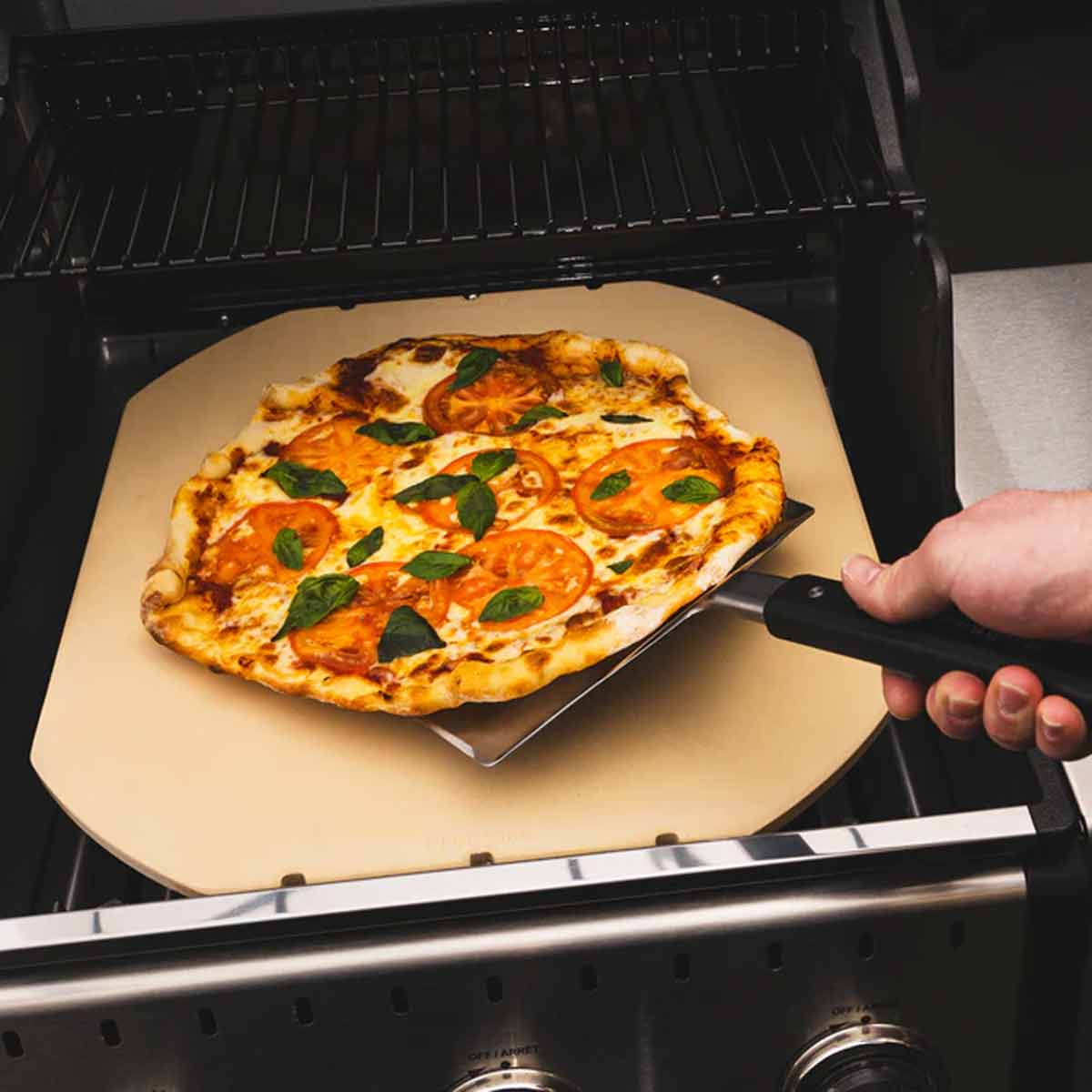 Broil King Pizzastein | Baron & Crown